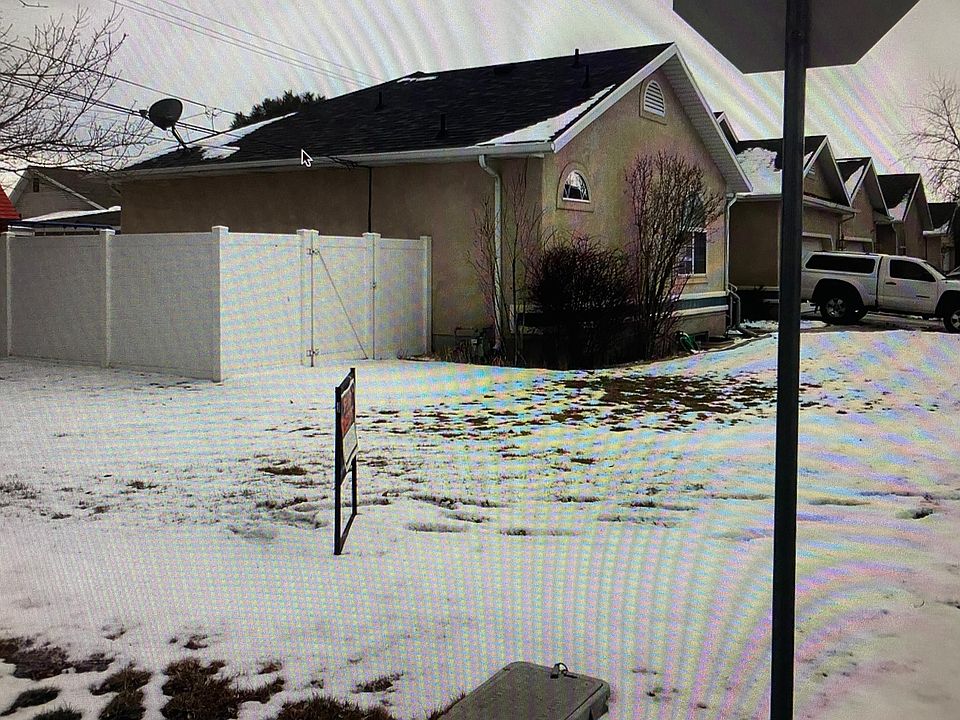 2nd image of 513 W 440 N