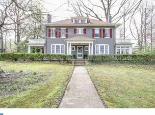 802 Main St, Riverton, NJ 08077