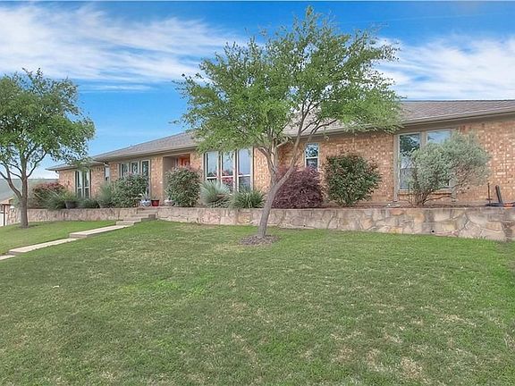 3rd image of 8709 Lake Country Dr