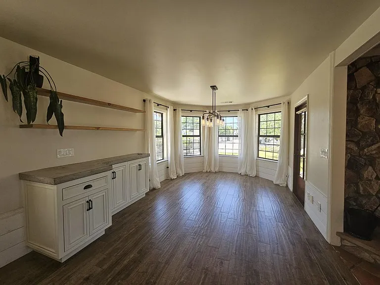 22530 Rolling Meadows Dr — Photo 36