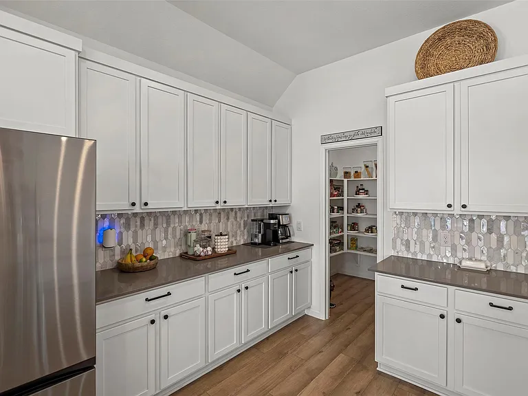 29003 Spicewood Valley Dr — Photo 11