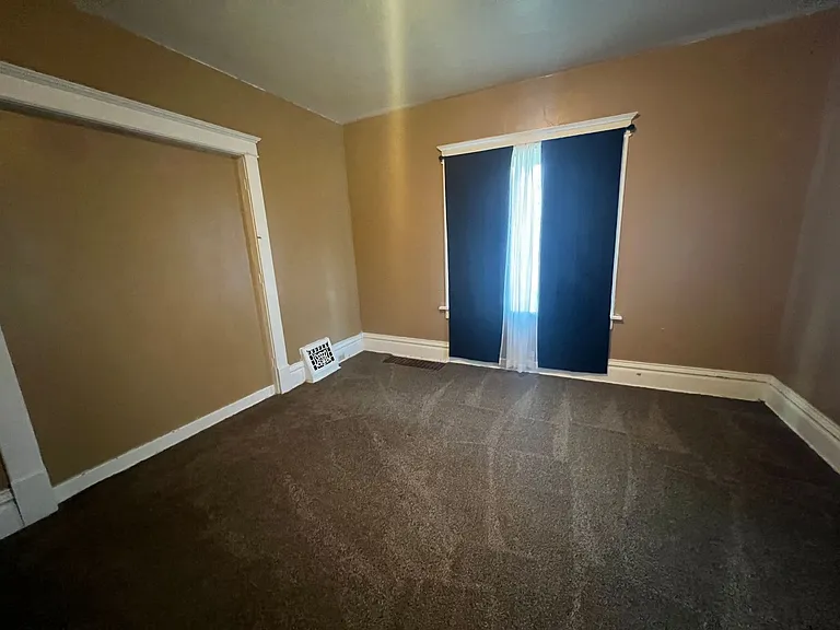707 Franklin St — Photo 11