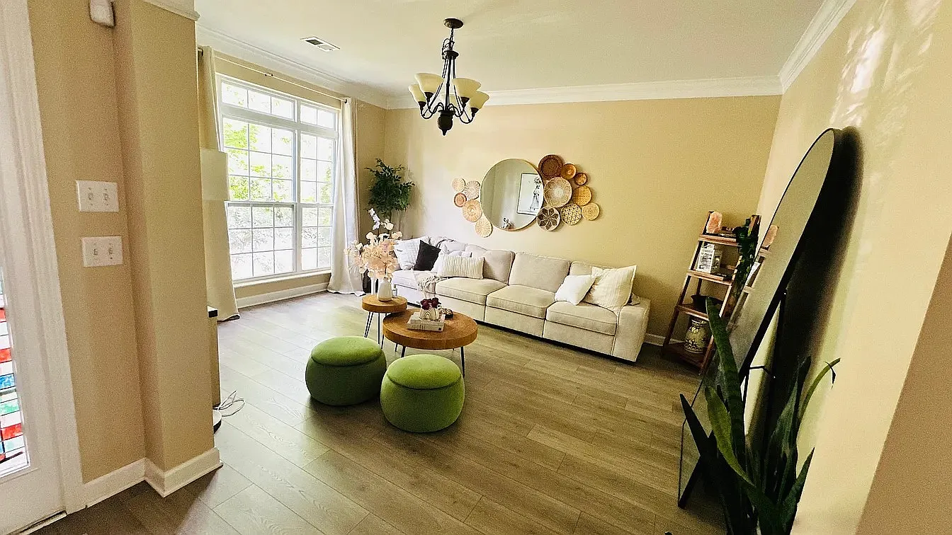 4 bed, 3.5 bath, 2801 sqft, $3,000 — Photo 4