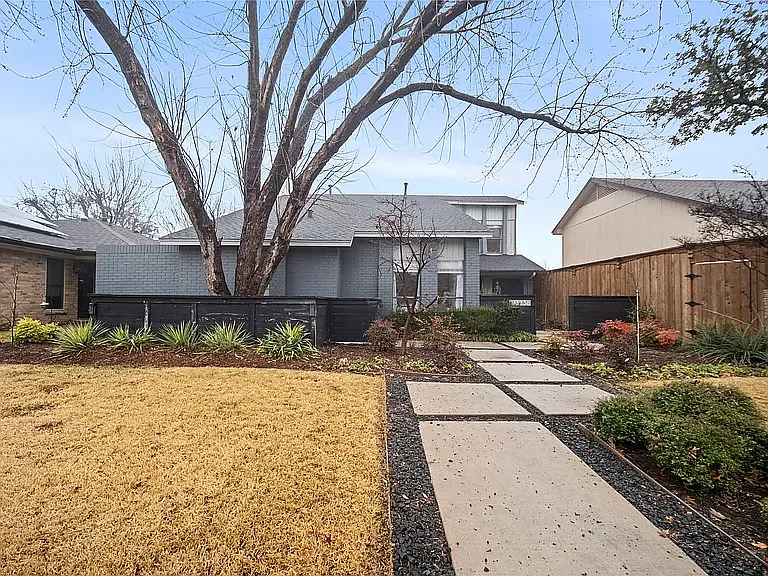 13238 Carthage Ln — Photo 1