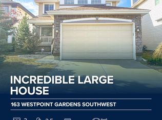 163 Westpoint Gdns SW, Calgary, AB T3H4M5