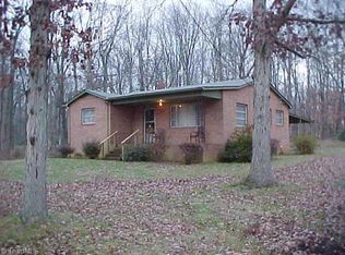 108 Virginia Ave, Thomasville, NC 27360
