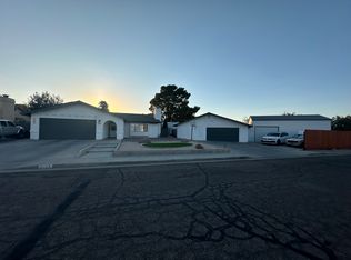 123 N Broadway St, Ridgecrest, CA 93555