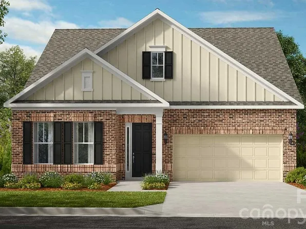 215 Goorawing Ln, Mooresville, NC 28115