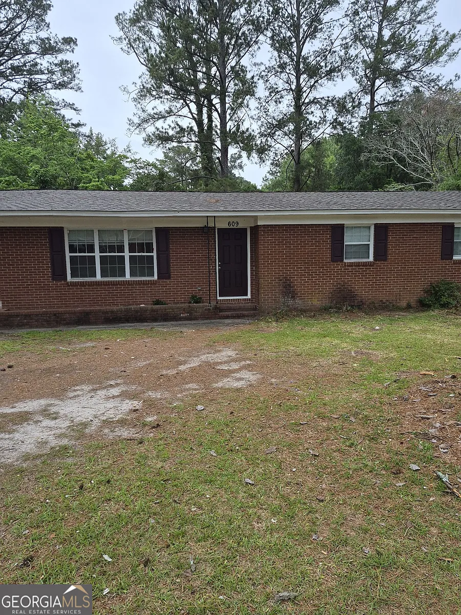 Building Photo - 609 Briarcliff Rd