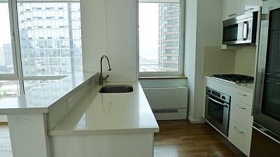 3rd image of 635 W 42nd St APT 19G