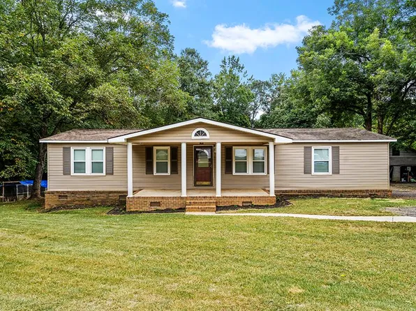 63 Lower Shady Grove Rd, Donalds, SC 29638