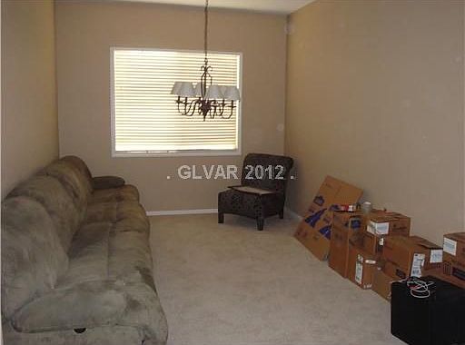 3rd image of 1413 Barrington Oaks St