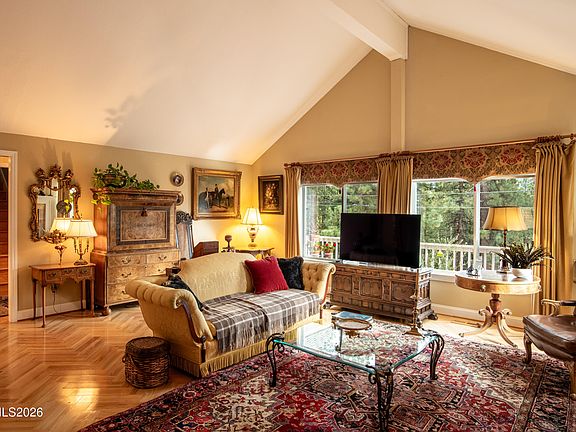 4th image of 312 Seminole Way