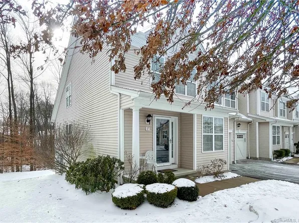17 Lilac Lane #17, Prospect, CT 06712