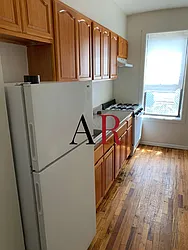 Rented by Lev Mavashev, LREB