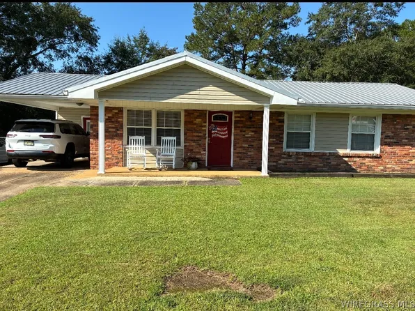 912 E Roy Parker Rd, Ozark, AL 36360