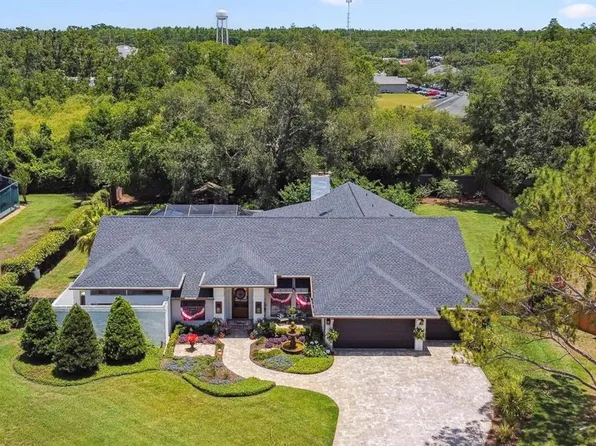 506 Crystal Grove Blvd, Lutz, FL 33548