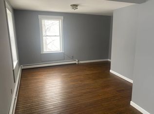 6 Fales St #4, Randolph, VT 05060