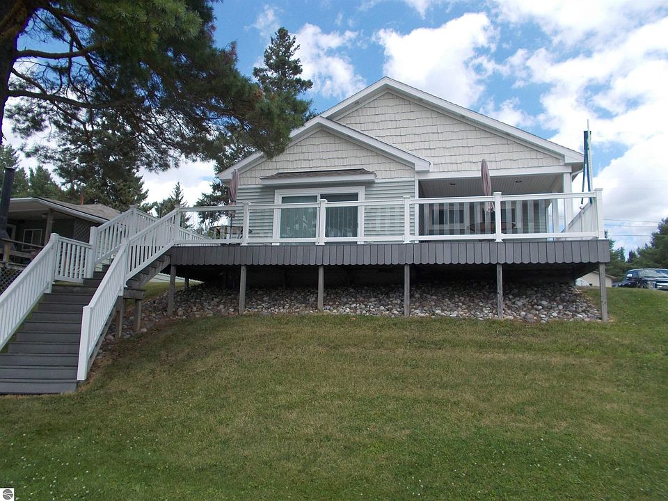 1st image of 5832 E Orchard Dr