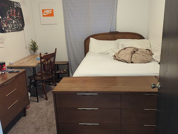 4th image of 7212 W 133rd Ct #B