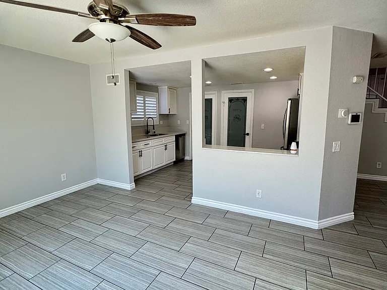 1351 Christobal Ln — Photo 7