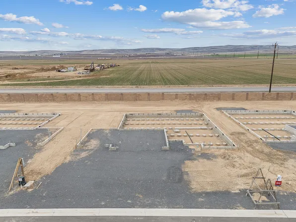 803 L St NE, Quincy, WA 98848