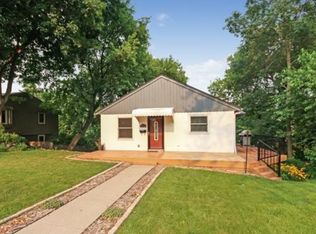 2730 Kyle Ave N, Golden Valley, MN 55422