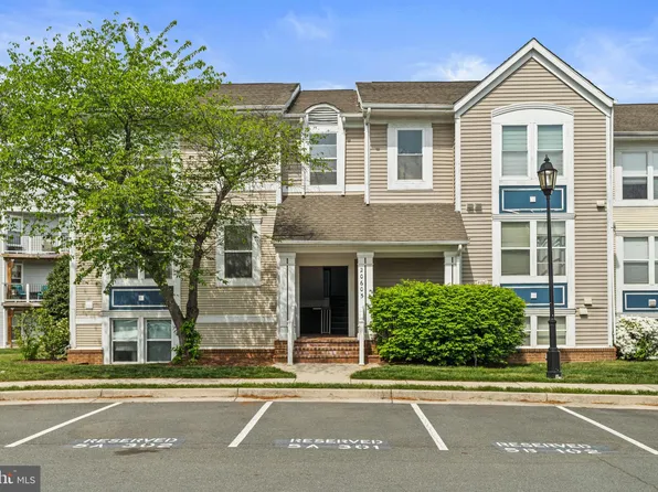 20605 Cornstalk Ter Unit 201, Ashburn, VA 20147