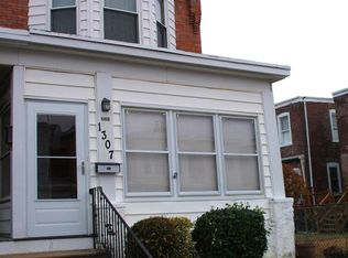 1307 E 10th St, Eddystone, PA 19022