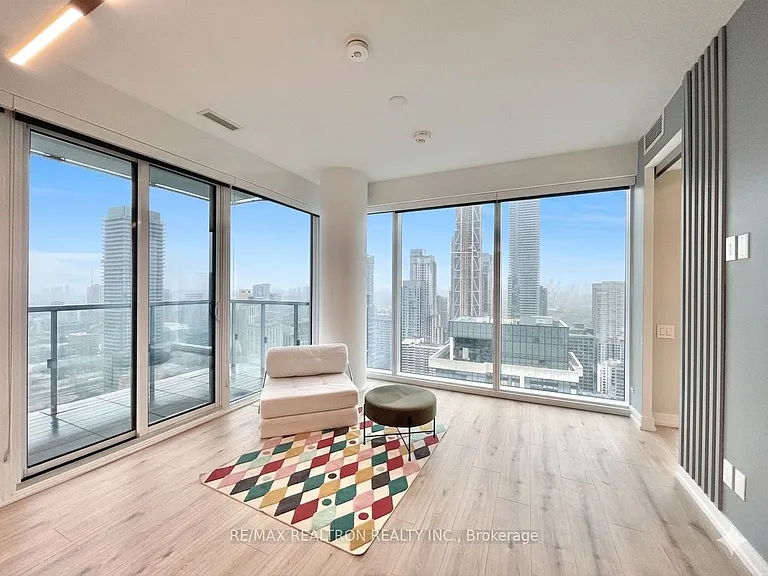 3 Gloucester St #4601 — Photo 5