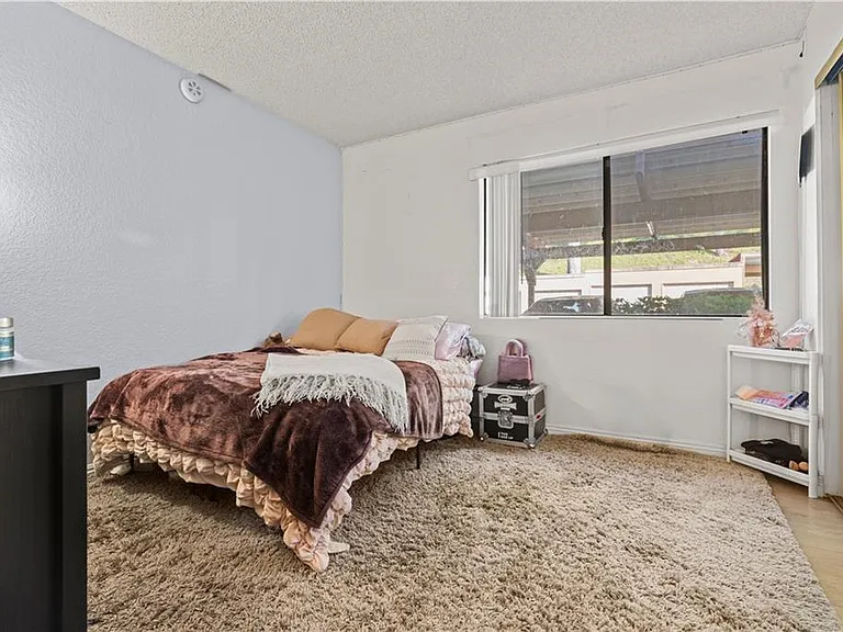 22700 Lakeway Dr #331 — Photo 15