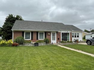 1406 Bennett Dr, Rock Falls, IL 61071