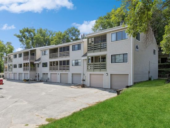 219 40th St Dr SE APT 204, Cedar Rapids, IA 52403