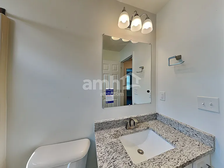 10704 Sandy Ct — Photo 13