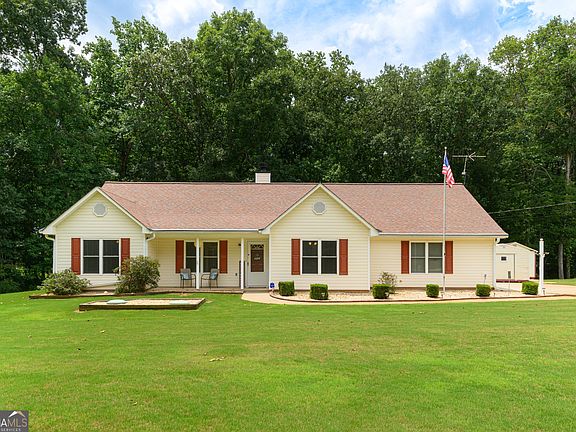 2nd image of 187 Cedar Ridge Rd