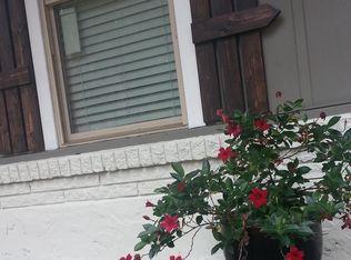 468 Dresden Dr, San Antonio, TX 78213