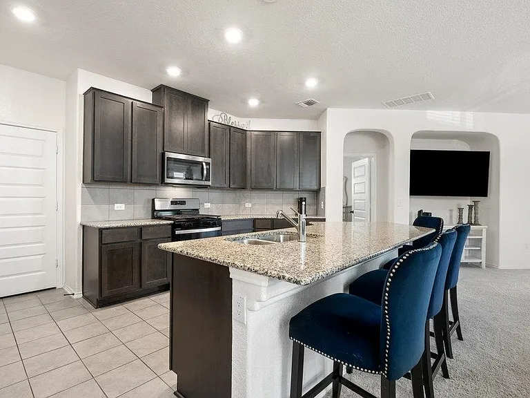 218 Summit Dr — Photo 17