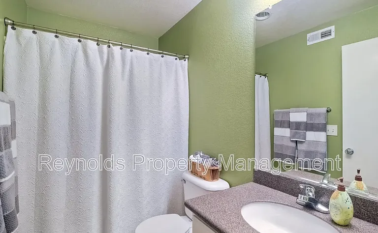 2175 Caminito Leonzio #28 — Photo 15