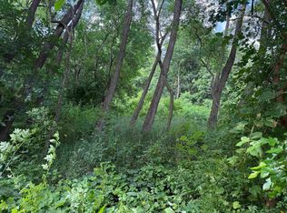 L1095 Hunt Clb, La Valle, WI 53941
