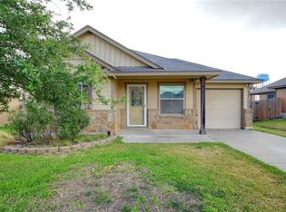 604 Amber Ln, Jarrell, TX 76537