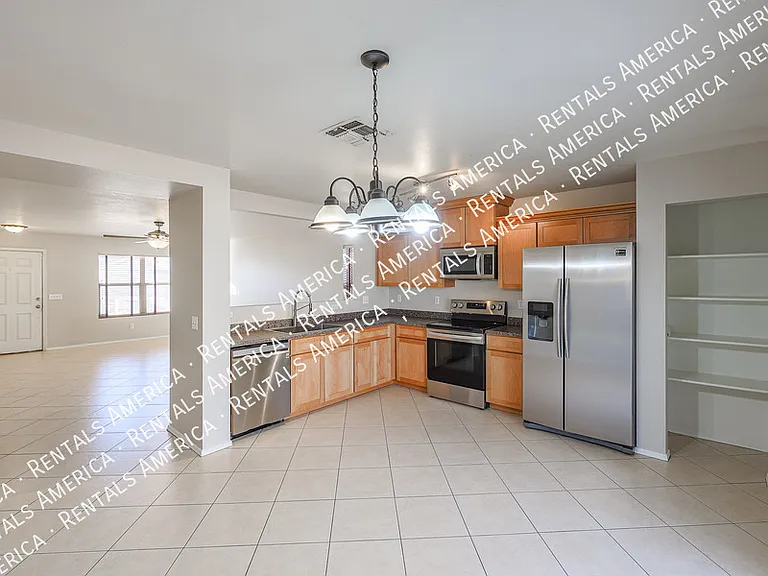11802 W Columbine Dr — Photo 6