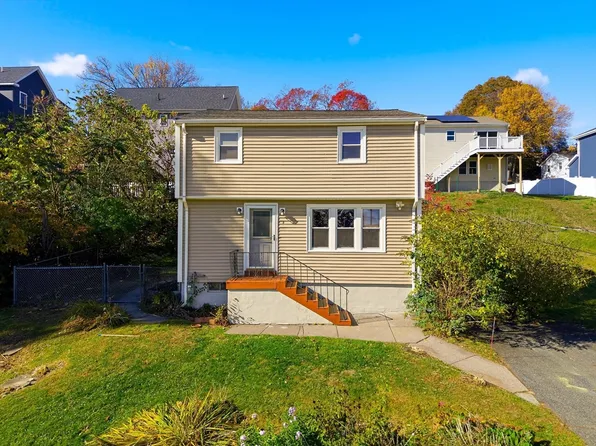 3 Huron Ave, Worcester, MA 01605