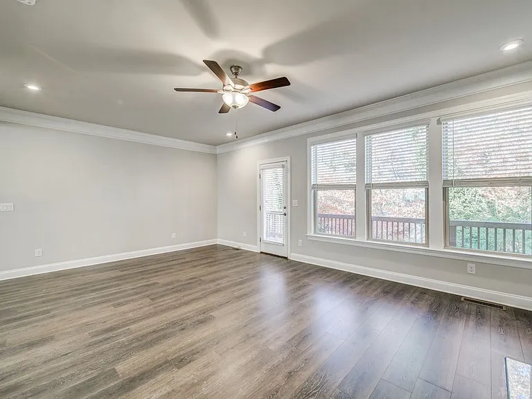 1363 Harris Way S — Photo 47