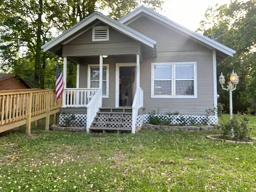 251 County Road 2268 Photo 1