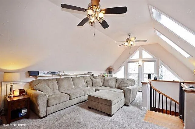 2917 N Cramer St — Photo 1