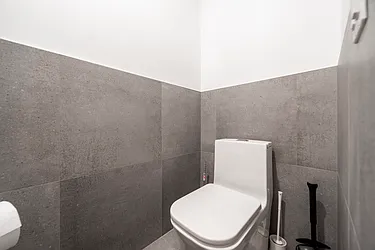Rented by Twin Group