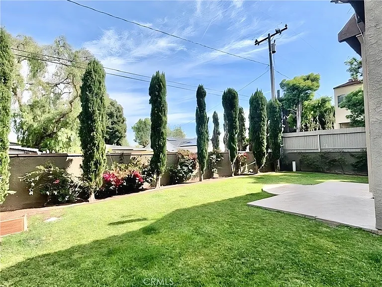 2558 Orange Ave #G — Photo 5