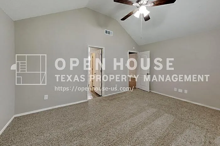 824 Quail Brook Dr — Photo 17