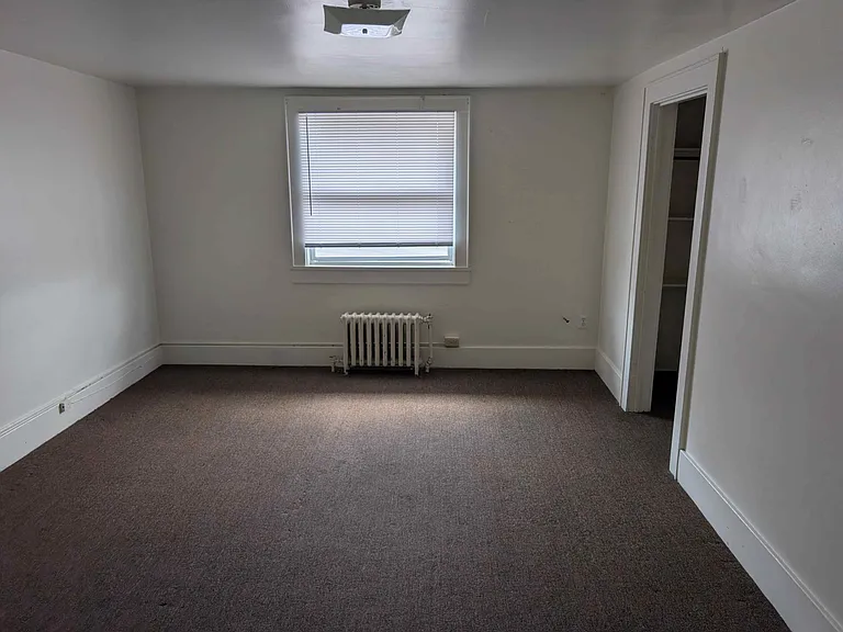 124 Coddington Rd — Photo 12