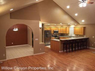 55 NW Ames Dr, Madras, OR 97741